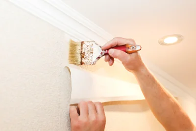 Pose de papier peint à Houdan — revêtements muraux et toiles de verre